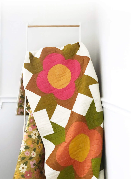Modern Handcraft Flower Shop Quilt