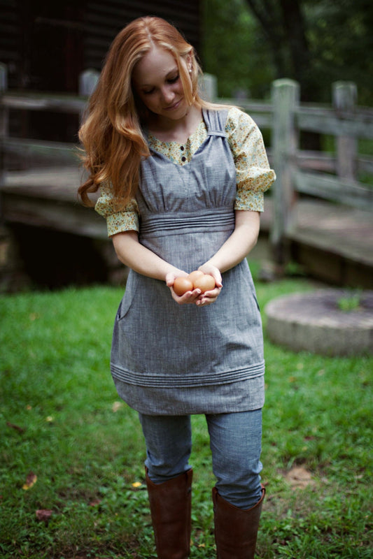 Sew Liberated Gathering Apron - Printed copy shop (+£5.00)