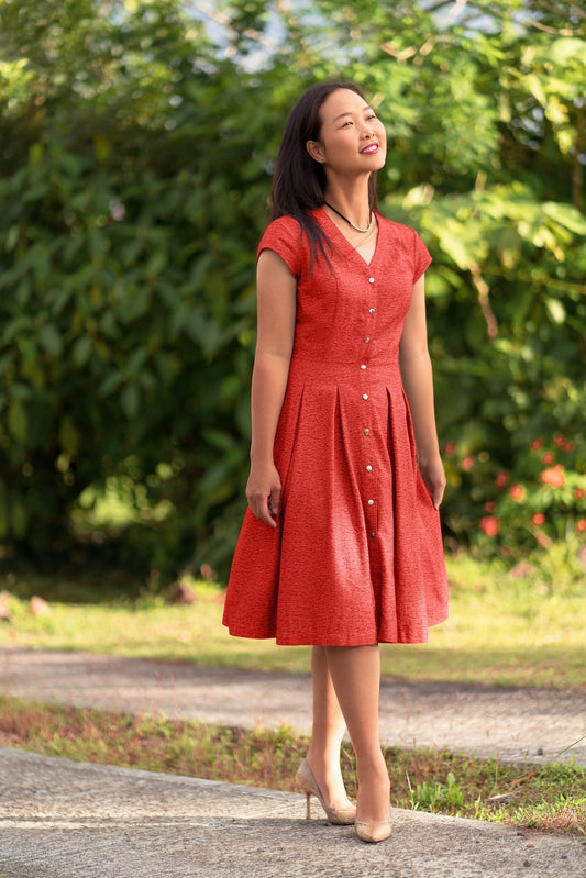 Itch to Stitch Kalispell Dress - Printed copy shop D and DD CUPS (+£7.00)