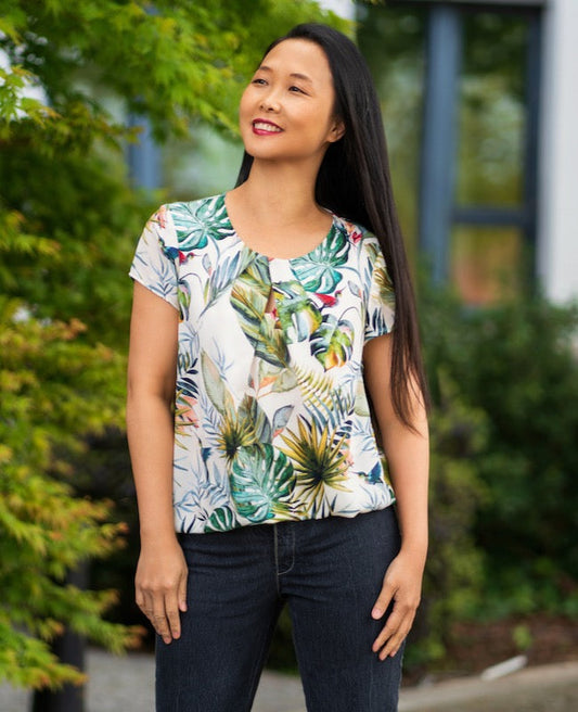 Itch to Stitch Nittany Top - Printed copy shop SIZES 00-20/D CUP (+£7.00)