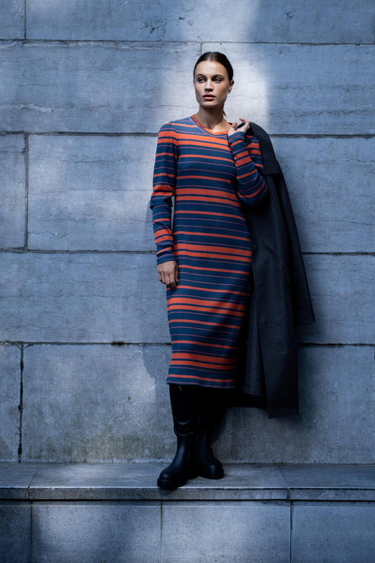 Fibre Mood Roya Dress - Printed copy shop (+£7.00)