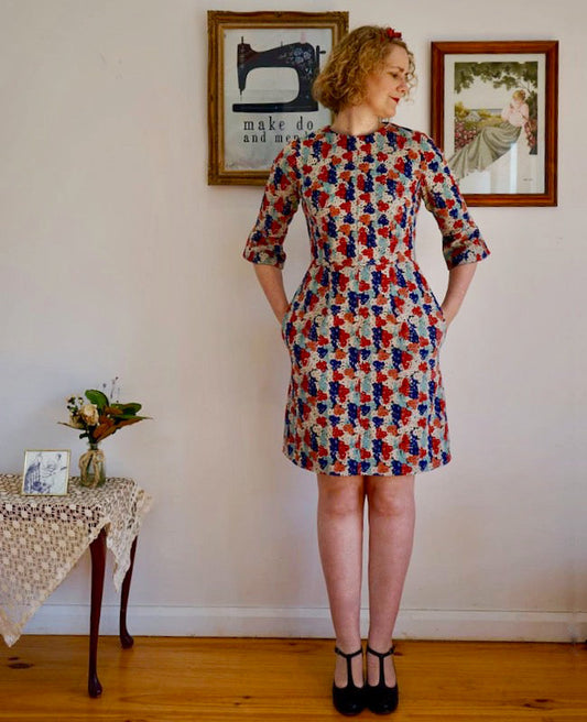Itch to Stitch Sirena Dress - Printed copy shop D and DD CUPS (+£7.00)