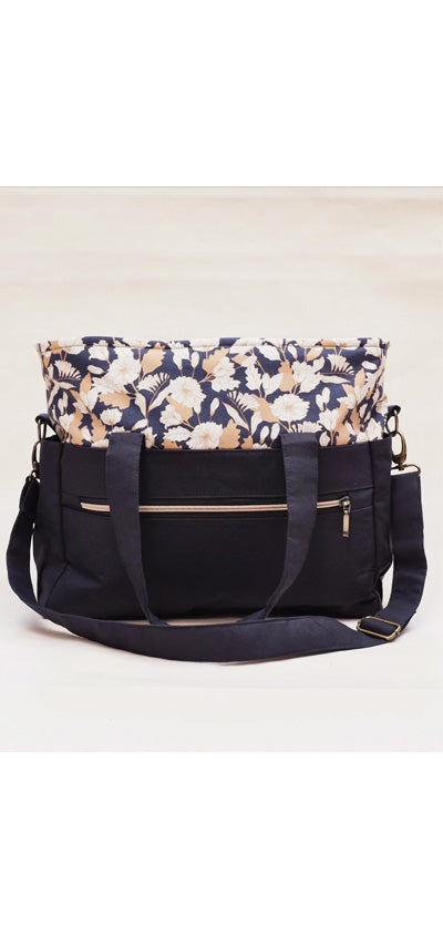 Thread Theory Qualicum Bag